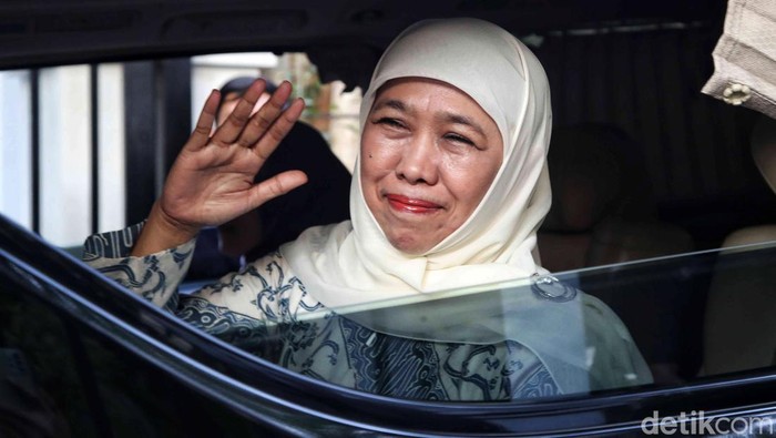 Partai Gerindra resmi mengusung Khofifah Indar Parawansa-Emil Dardak maju di Pilgub Jatim 2024. Pengumuman disampaikan langsung Ketum Gerindra Prabowo Subianto, Jumat (7/6/2024).