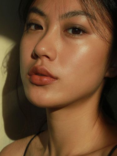 Inspirasi Makeup Wisuda Natural