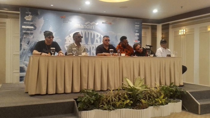 Konferensi pers Winter Concert di Trans Snow World Bintaro