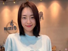 Selamat! Lee Yeon Hee Hamil Anak Pertama Selamat! Lee Yeon Hee Hamil Anak Pertama