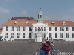 Panduan ke Kota Tua Jakarta yang Bersejarah: Aktivitas Seru dan Jam Buka