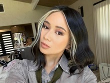 NIKI Rekomendasikan 2 Lagu Indonesia ke Pendengar Internasional, Apa Saja? NIKI Rekomendasikan 2 Lagu Indonesia ke Pendengar Internasional, Apa Saja?
