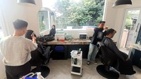 Program seikhlasnya ini sebagai bentuk kepedulian VOIR barber studio dan pelanggan kepada nasib rakyat Palestina. 