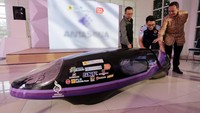 Inovasi purwarupa mobil bertenaga hidrogen yang mampu melesat hingga 35 kilometer per jam tersebut disiapkan untuk berlaga di ajang Shell Eco-marathon Asia-Pacific and Middle East 2024 di Sirkuit Internasional Mandalika pada 2-6 Juli 2024. 