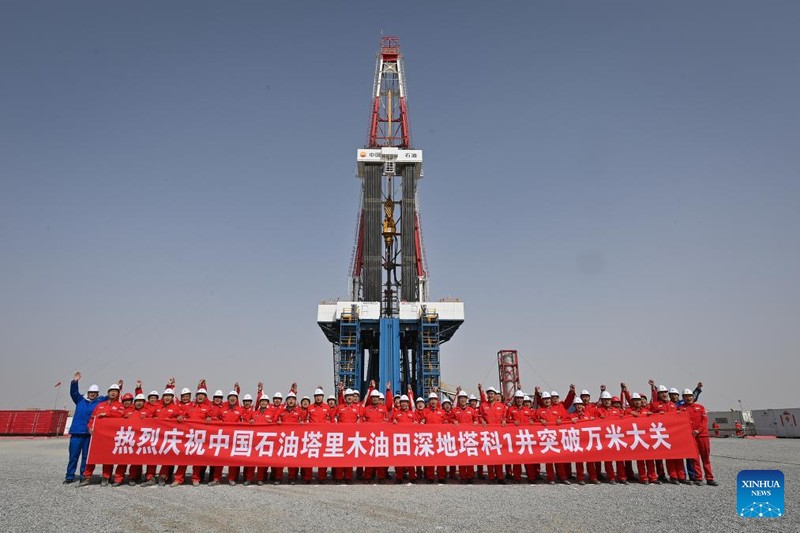 Pengeboran lubang terdalam di China