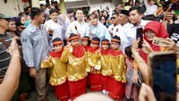 Menurut Zita, pemberian makan siang dan susu gratis juga dalam rangka menekan angka stunting di Jakarta. 