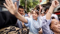 Sementara itu, Kepala Sekolah PAUD Harapan Bangsa Teriyanti berterima kasih atas aksi yang dilakukan oleh Zita Anjani dan Raffi Ahmad. Ia berharap hal serupa dilakukan untuk PAUD-PAUD yang lain.