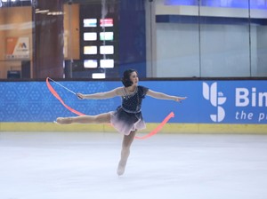 Ratusan Atlet Bersaing di Indonesia Ice Skating Open 2024