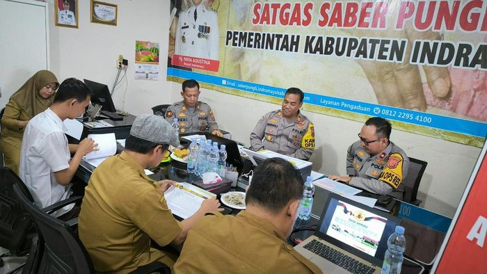 Saber Pungli Kabupaten Indramayu mengusut dugaan pungli berdalih sumbangan akhir tahun di sekolah