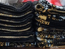 Jangan Asal, Ini 6 Tips Membersihkan Sajadah dengan Benar