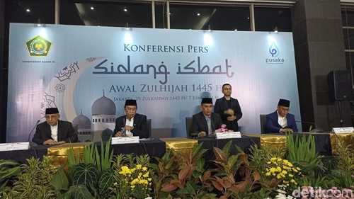Sidang isbat penentuan awal Zulhijah 1445 H selesai digelar. Pemerintah resmi menetapkan Idul Adha atau 10 Zulhijah 1445 Hijriah jatuh pada 17 Juni 2024. (Tiara Aliya/detikcom)