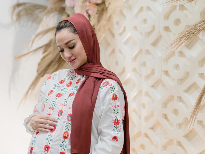 Tengku Dewi Putri