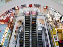 Transformasi Plaza Atrium Menjadi Millenium Mall