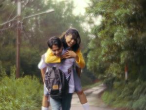 Trending! Ini Lirik Lagu Di Akhir Perang yang Dinyanyikan Nadin Amizah