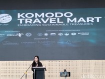 Wamenparekraf Targetkan Kunjungan Turis ke Labuan Bajo di Atas 500 Ribu