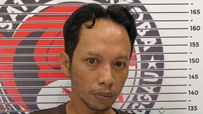 Zainul Abidin yang diamankan polisi Lubuklinggau atas kasus narkoba Zainul Abidin yang diamankan polisi Lubuklinggau atas kasus narkoba