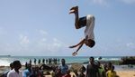 Berani Coba! Melompat ke Samudra Hindia