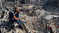 Selasa, 4 Juni 2024, menandari 8 bulan serangan Israel ke Gaza. Serangan yang terjadi sejak Oktober 2023 lalu itu menghancurkan lebih dari 50 persen bangunan di Gaza. Menurut Pusat Satelit PBB, UNOSAT, lebih dari 137.000 bangunan di Gaza hancur. Reuters/Mohammed Al-Masri