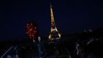Cincin Olimpiade Hiasi Menara Eiffel