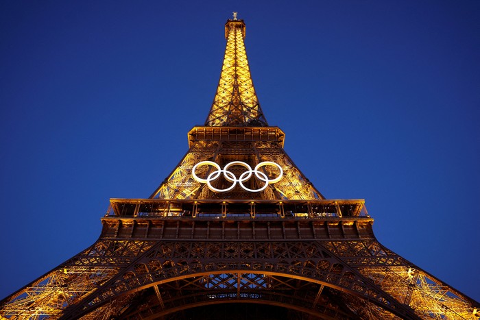 The Olympic rings are displayed on the first floor of the Eiffel Tower ahead of the Paris 2024 Olympic games in Paris, France, June 7, 2024. REUTERS/Sarah Meyssonnier