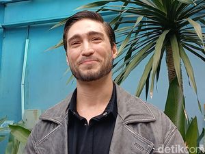 Eks Suami Aura Kasih Ungkap Alasan Balik ke Indonesia
