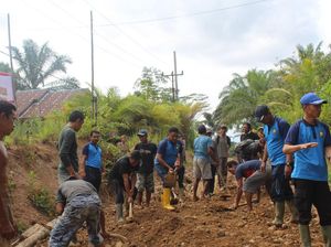 Mimpi Warga 2 Desa di Bengkulu Utara Punya Jalan yang Layak Kini Terwujud