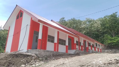 Kondisi gedung SDN Naet di Desa Nekmese, Kecamatan Amarasi Selatan, Kabupaten Kupang, NTT. SDN Naet merupakan salah satu dari 17 sekolah di Kabupaten Kupang yang mangkrak sejak 2022. (Foto: Istimewa)