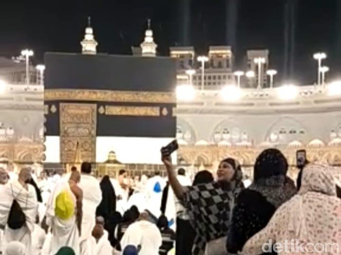 kakbah and makkah al mukarramah