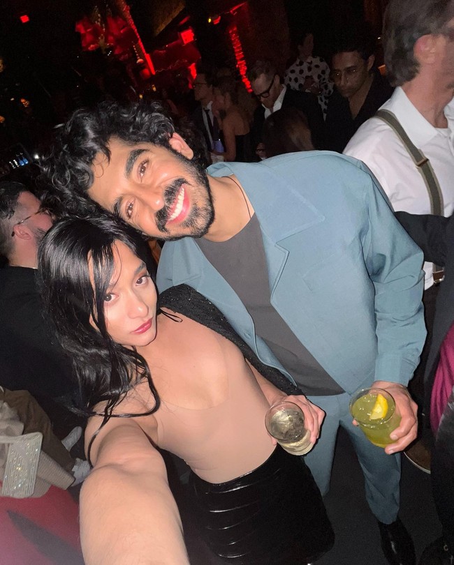 Dilaporkan bahwa Reva dan dua aktor Indonesia lain terlebih dahulu di-casting langsung oleh Dev Patel seminggu sebelum syuting dimulai. Foto: Instagram Reva Marcehllin