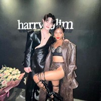 Selain stylisth, Reva sering didaulat sebagai model dalam peragaan busana, termasuk untuk acara Jember Fashion Carnaval. Foto: Instagram Reva Marcehllin