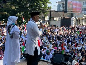 Aksi di Bandung, RK: Bela Palestina dengan Harta, Minimal Lewat Jempol