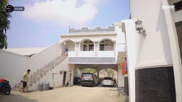 Rumah Babang Tamvan