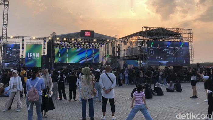 Suasana di Soora Music Festival, Bandung, Sabtu (8/6/2024).
