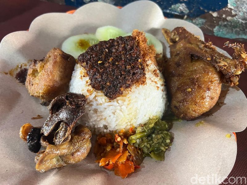 Warung Ayam dan Bebek Goreng Bang Andi