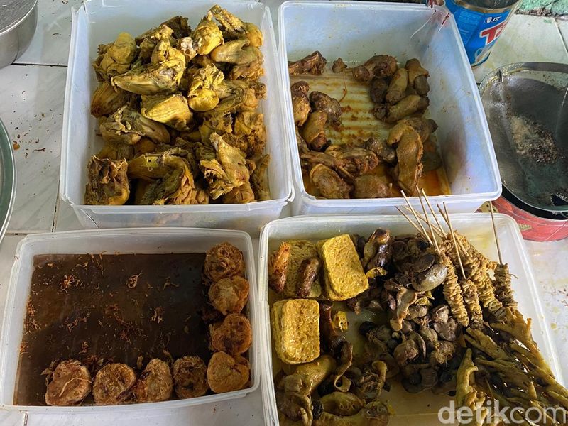 Warung Ayam dan Bebek Goreng Bang Andi