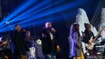 Aksi Panggung The Groove Hangatkan Trans Snow World Bintaro