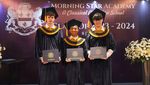 Full Senyum Betrand Peto, Wisuda SMA Didampingi Sarwendah dan Ruben Onsu