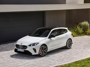 BMW Luncurkan Seri 1 Generasi Terbaru yang Makin Sangar!