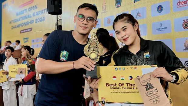 Bripda Gaby, polwan Polresta Sidoarjo yang berhasil meraih juara karate 3 kategori di Mageti 2024.