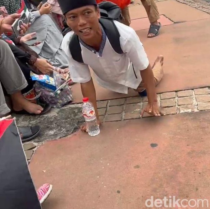 Egi ikut aksi bela Palestina di Jakpus (Devi Puspitasari/detikcom)