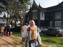 Tak Pernah Daftar Haji, Bu Yet Mendadak ke Baitullah Tahun Ini