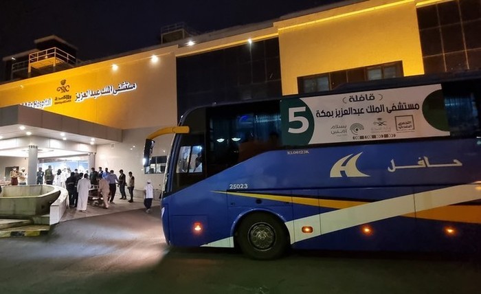 Ahli bedah saraf di Rumah Sakit King Abdulaziz di Makkah menyelamatkan nyawa seorang jemaah haji lanjut usia yang mengalami koma.