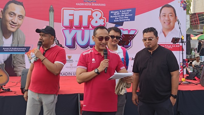 Ketua Kadin Semarang Arnaz Agung Andrarasmara dalam acara Fit and Yummy di Jalan Pahlawan Semarang.