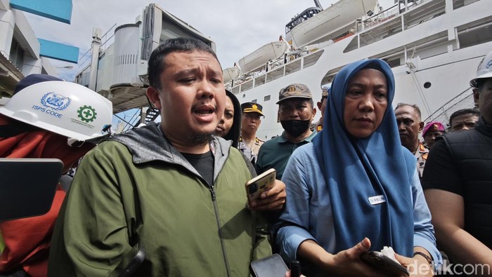 KM Umsini Terbakar