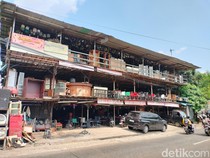 Mall Rongsok: Pusat Berburu Furniture Bekas di Depok