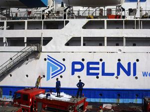Penumpang KM Umsini yang Terbakar di Makassar Alami Trauma, Ganti ke Pesawat
