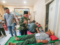 Momen Bacalon Walikota Tangerang Sachrudin Hadiri Donor Darah