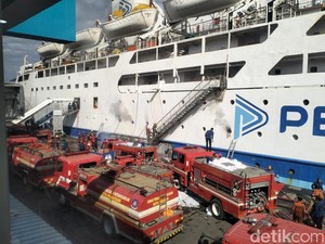 Pelni Pastikan Tak Ada Korban Jiwa dalam Kebakaran KM Umsini