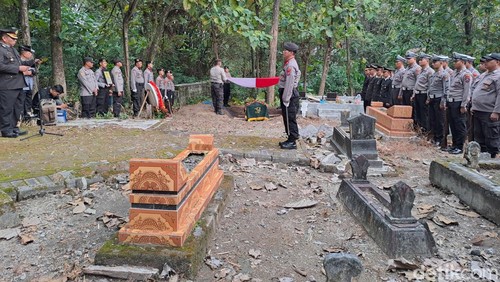 Polwan bakar suami di Mojokerto