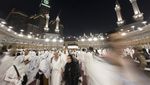 Potret Jemaah Haji dari Berbagai Negara Padati Masjidil Haram